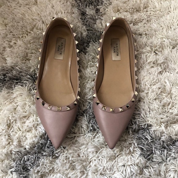 kaitlyn pan Shoes - Kaitlyn Pan studded flats, size 8.5